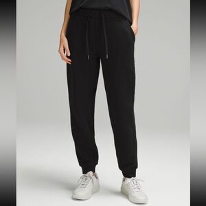 Lululemon Scuba Joggers